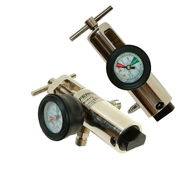 Oxygen Regulator 2HP Outlet | - | Available from LivCor Australia